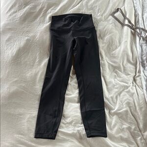 Lululemon Wunder Under leggings